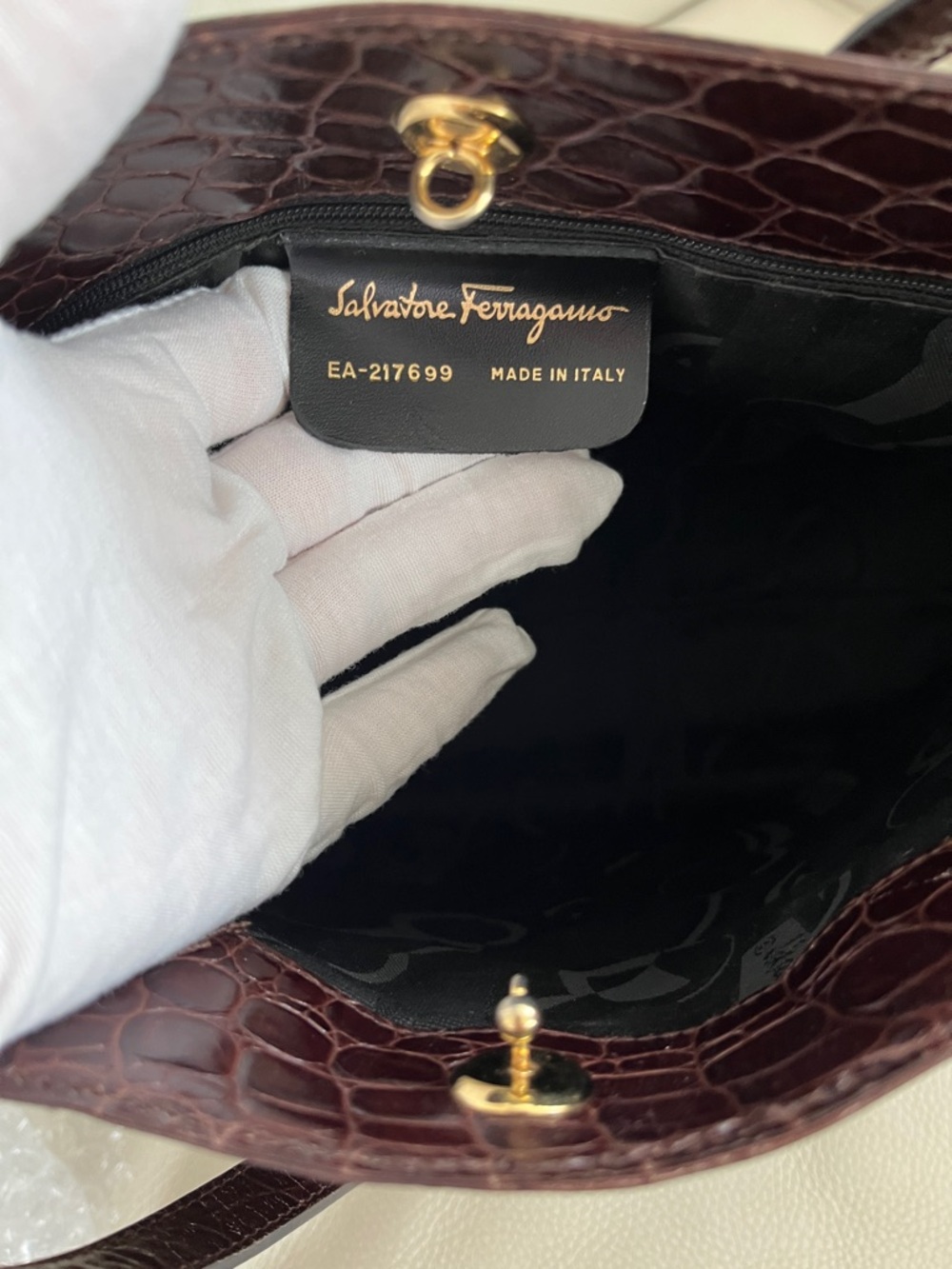 Ferragamo Luxury Brown Suede & Croc-print Leather Trim Tote Bag - Picture 4 of 9